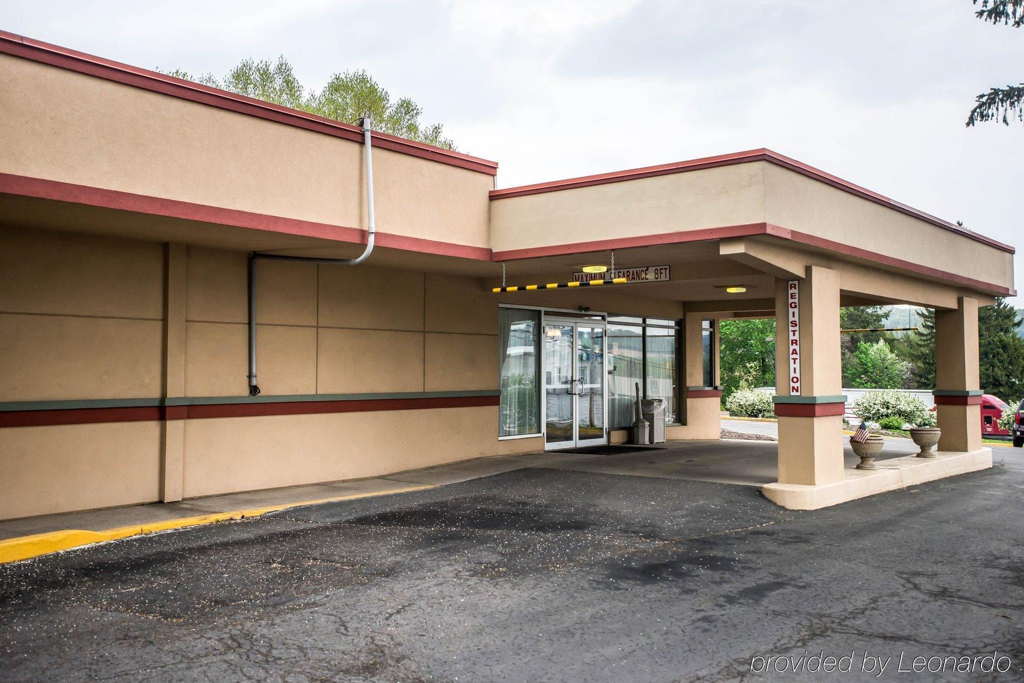 Econo Lodge Inn & Suites Shamokin Dam - Selinsgrove Екстер'єр фото