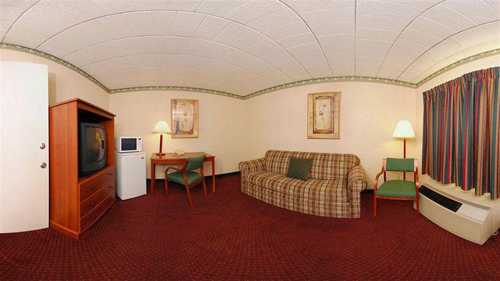 Econo Lodge Inn & Suites Shamokin Dam - Selinsgrove Екстер'єр фото